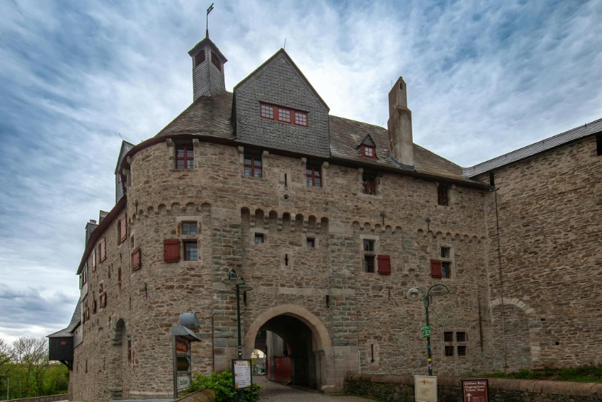 Mittelalterliche Hochzeitslocation in Solingen | Hochzeits-DJ in Solingen