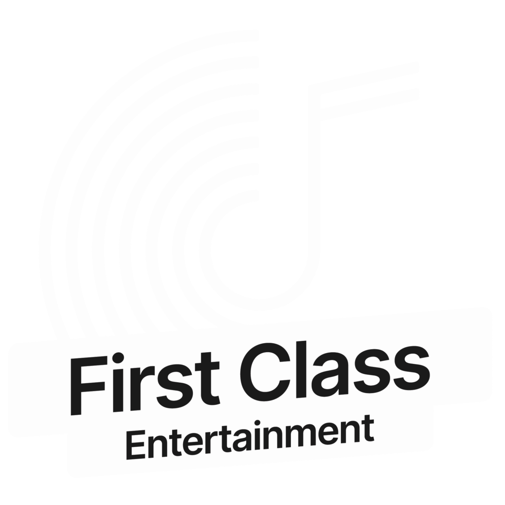 first class logo white angepasst